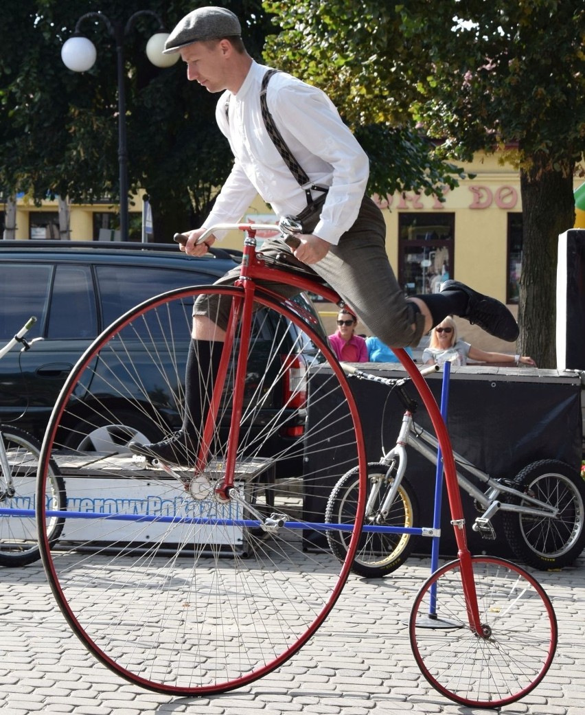 Rowery za przejechane kilometry we Włoszczowie. Pięcioro dzieci otrzymało po wymarzonym jednośladzie