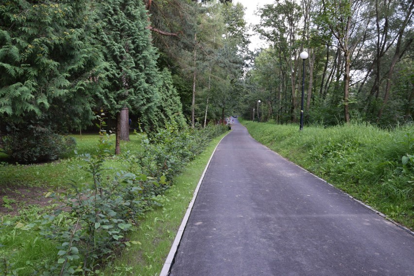 Park Miejski w Gorlicach po rewitalizacji. Jest mnóstwo...