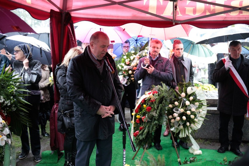 Pogrzeb Jana Całki w Alei Zasłużonych na cmentarzu w Opolu.