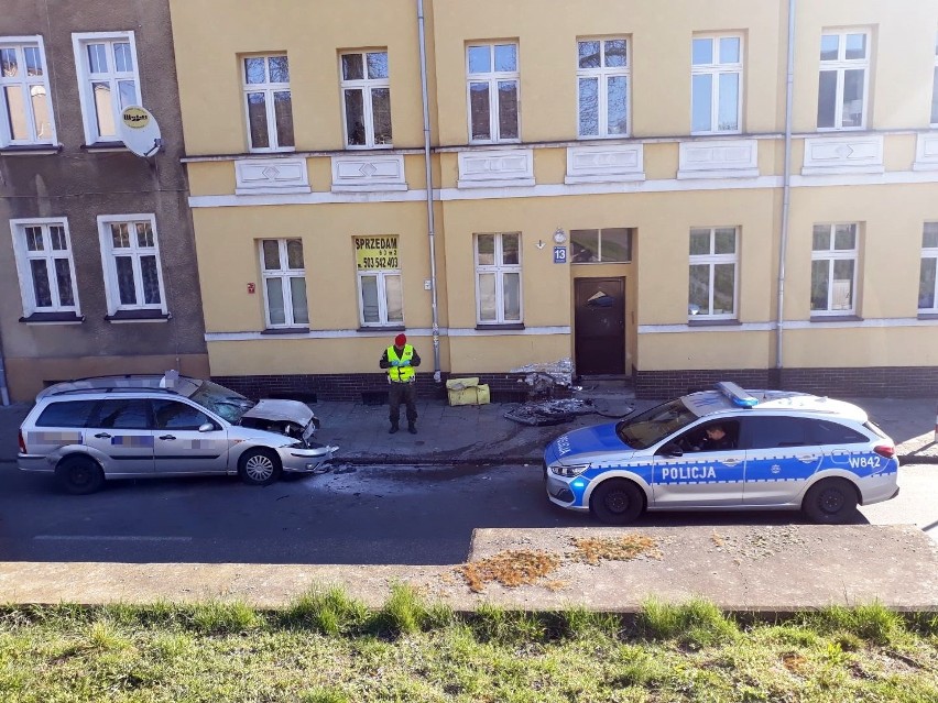 Wypadek w Stargardzie. Zderzyły się dwa samochody 