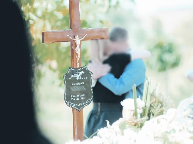 Małgorzatę pochowano na miejskim cmentarzu w Świebodzinie. W ostatniej drodze uczestniczyli bliscy, znajomi, przyjaciele, dzieci ze szkoły młodszego synka.