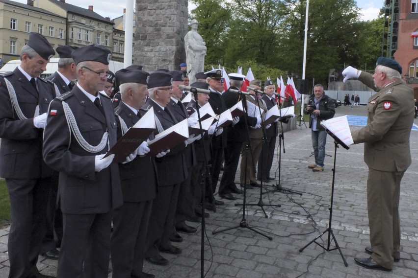 Uroczystości Narodowego Dnia Zwycięstwa i 74. rocznicy...