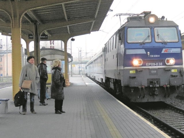Pociąg EIC "Artus" (na zdjęciu) zniknie. Pojawi się TLK "Kujawiak".