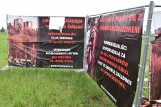 Kontrowersyjne banery w Chojnicach. Burmistrz składa zawiadomienie do prokuratury