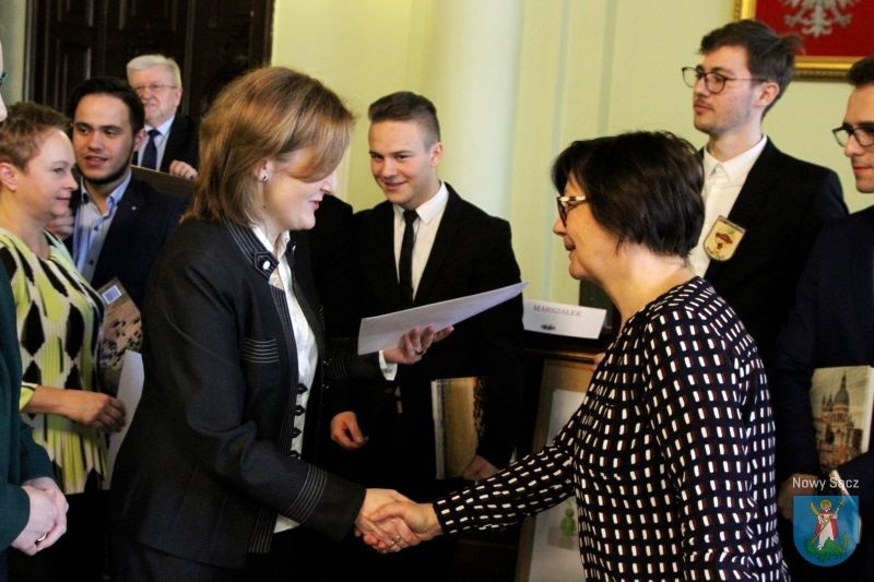 Nowy Sącz. Samochodówka i Ekonom najlepsze w debacie oksfordzkiej