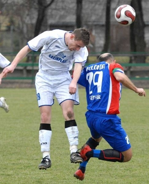 Żurawianka (białe stroje) zna już zimowych sparingpartnerów.