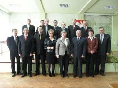 Takich radnych Rady Miejskiej wybrali mieszkańcy miasta i gminy Miechów na kadencję 2010 – 2014. Fot. Magdalena Uchto