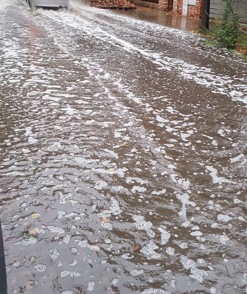 Za każdym razem w czasie ulewnych deszczy ulica Czorsztyńska...