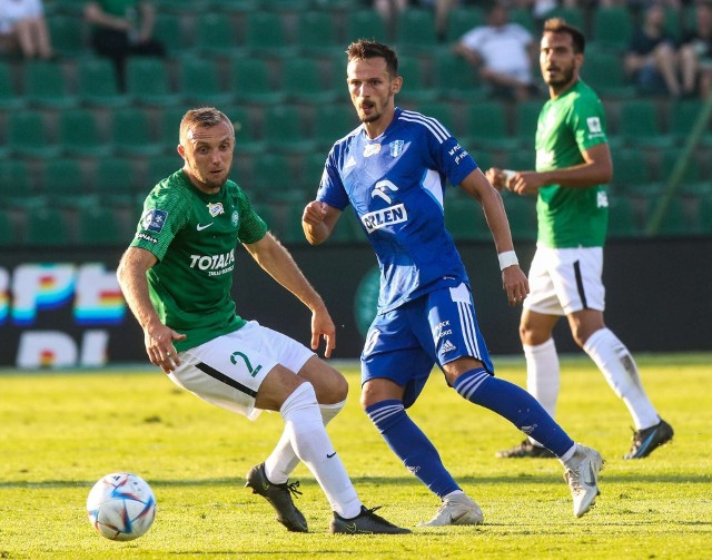 Warta Poznań  jedzie do Płocka opromieniona dwoma zwycięstwami z Koroną  (5:1) i Widzewem (2:1). Z Nafciarzami w ubiegłym sezonie wygrała 3:0, ale  w lipcu u siebie przegrała 0:4  