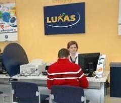 Lukas Bank pomoże poszkodowanym klientom.