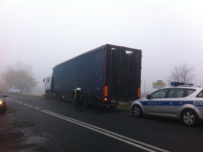Wypadek na drodze Wrocław - Jelcz-Laskowice. Jedna osoba nie żyje [FOTO]