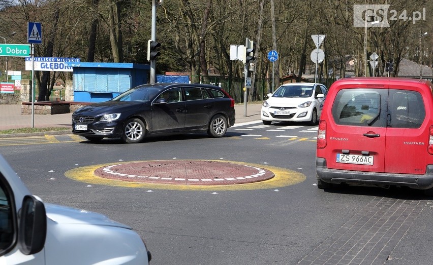 Szczecin. Takiego zatoru już dawno nie było. Korki od Głębokiego do Pilchowa