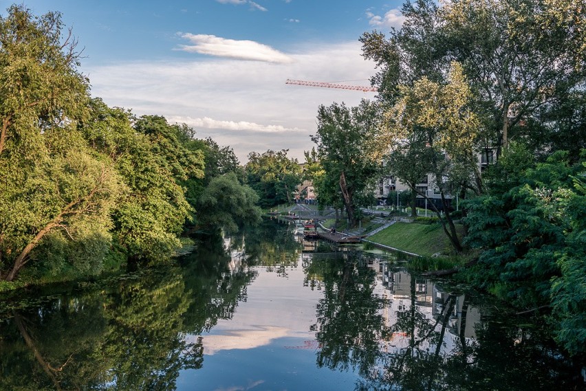 Rzeki mają znaczący wpływ na rozwój Wrocławia. Deweloperzy również dostrzegają ich znaczenie.