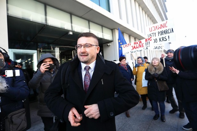 Sędzia Juszczyszyn został zawieszony w czynnościach przez Izbę Dyscyplinarną Sądu Najwyższego 4 lutego 2020 r.
