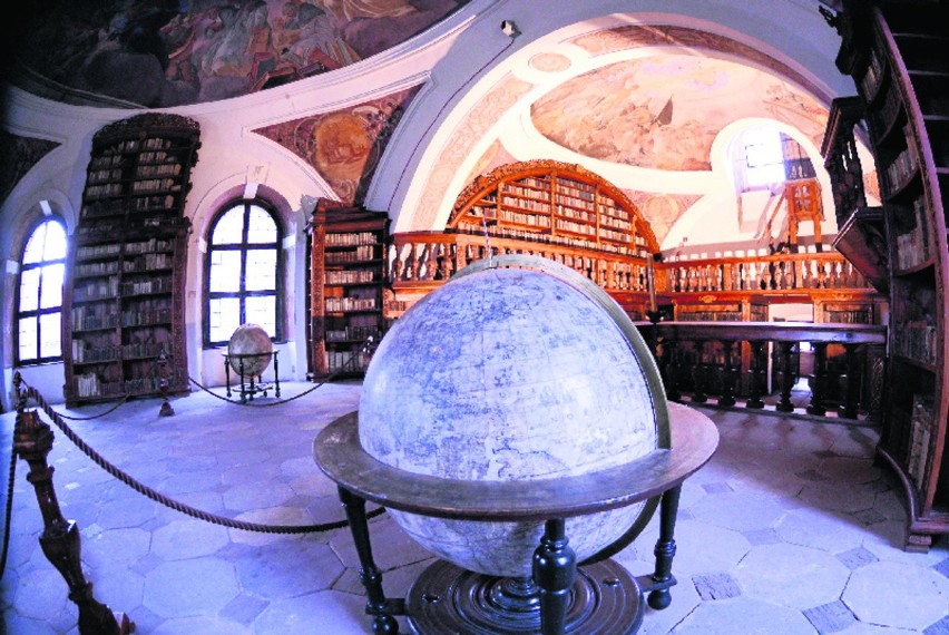 Żagańska biblioteka klasztorna od XV wieku należała do...