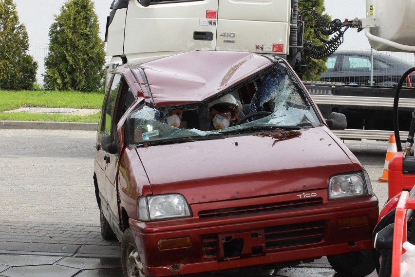 Toruńskie służby ratownicze wspólnie ćwiczyły na stacji...