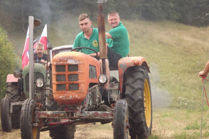 Zlot i Wystawa Starych Ciągników i Maszyn Rolniczych w...