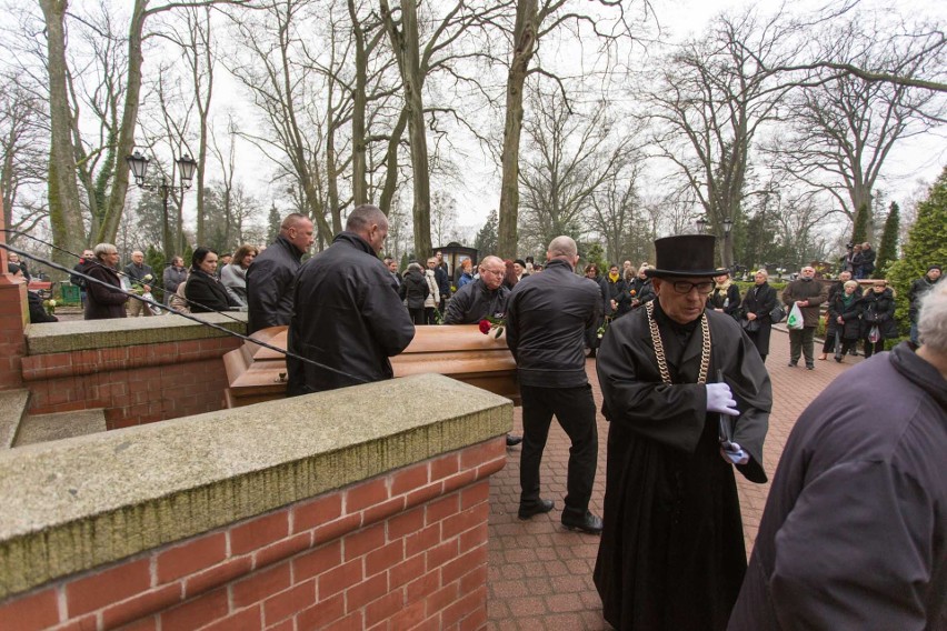 Kochał Słupsk, ludzi i zwierzęta. Pogrzeb Stanisława Kątnika