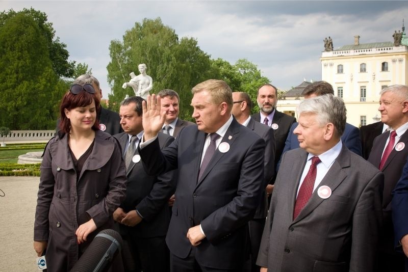 Samorządowcy popierający obecnego prezydenta Polski spotkali...