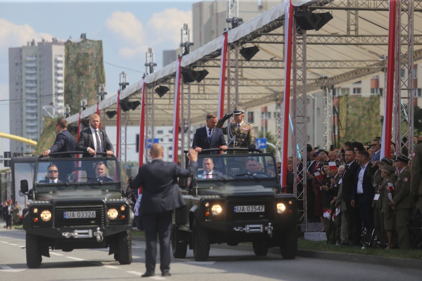 Defilada wojskowa "Wierni Polsce" odbyła się 15 sierpnia.