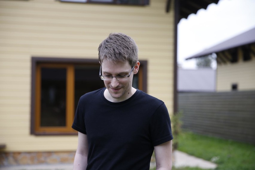 Edward Snowden przekazał mediom sensacyjne dokumenty, które...