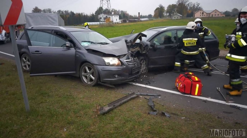 Wypadek w Kowalach. Na drodze krajowej nr 45 citroen zderzył...