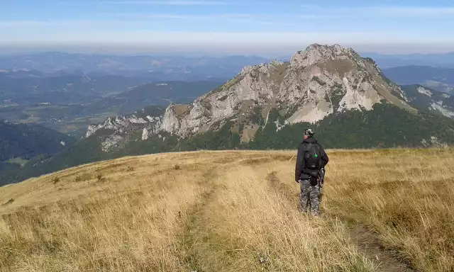 Wejście na Stoh w Malej Fatrze dostarcza niezapomnianych wrażeń. Zobacz kolejne zdjęcia. Przesuwaj zdjęcia w prawo - naciśnij strzałkę lub przycisk NASTĘPNE