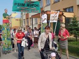 Protest mieszkańców osiedla: Stop psim kupom [wideo]