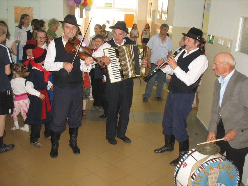 Dobrzejewice. IV Festiwal Ludowy