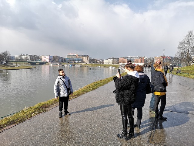 Sobotnia pogoda dała możliwość uwiecznienia na fotografiach centrum miasta w niecodziennej aurze