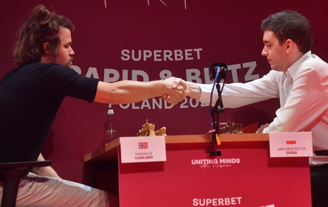 Norweg Magnus Carlsen i Polak Jan-Krzysztof Duda wezmą udział w Pucharze Świata w szachach w Baku