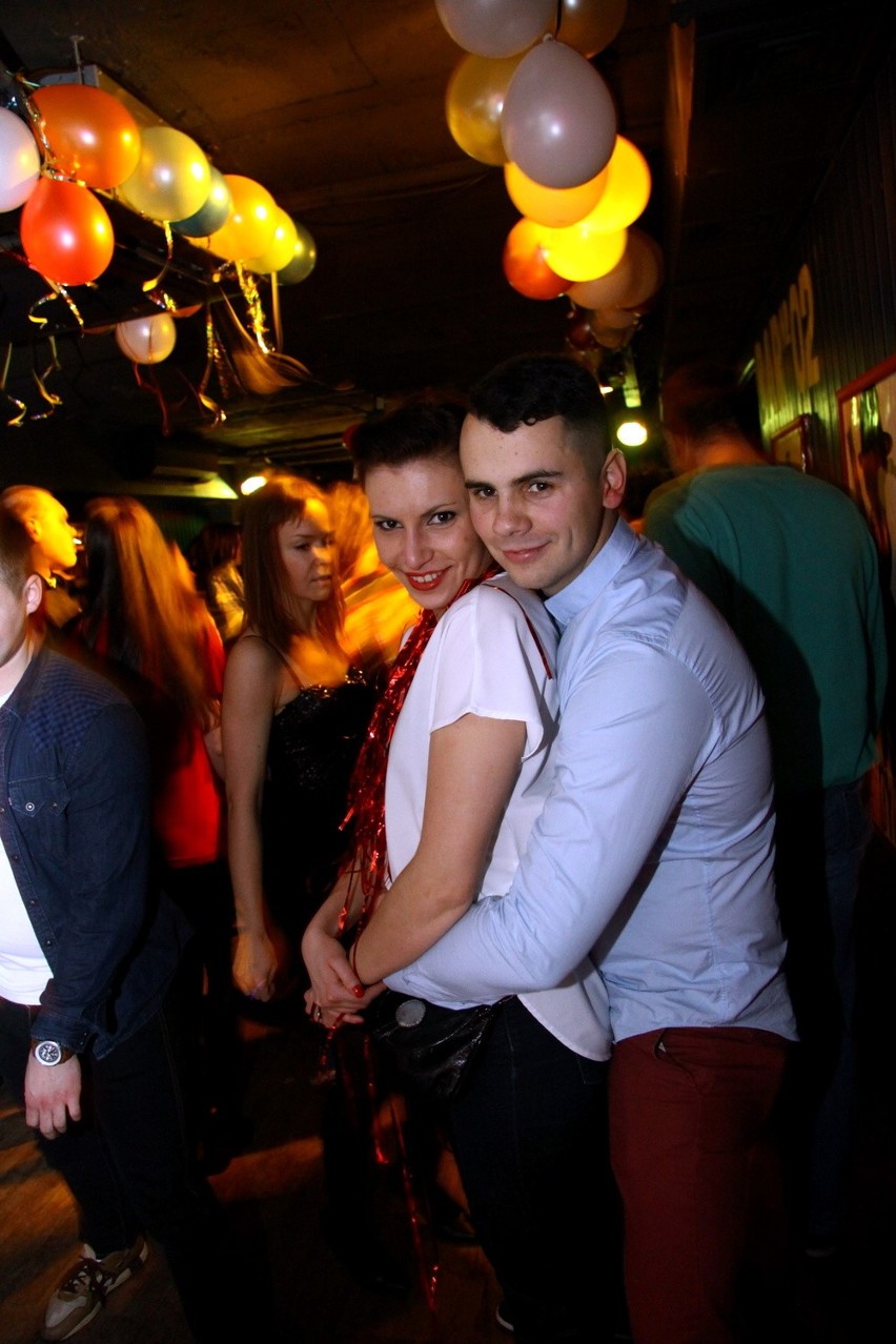 Sylwester w Lublinie: Nowy Rok witaliśmy na balach, w klubach, ale też w pracy (ZDJĘCIA)