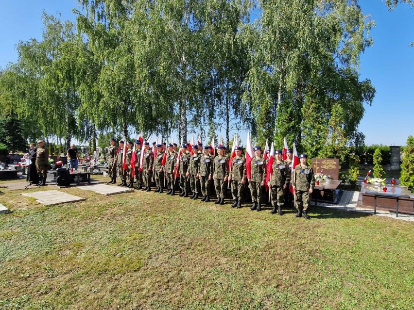 Na cmentarzu w Cedzynie oddano hołd członkom Polskiego Państwa Podziemnego