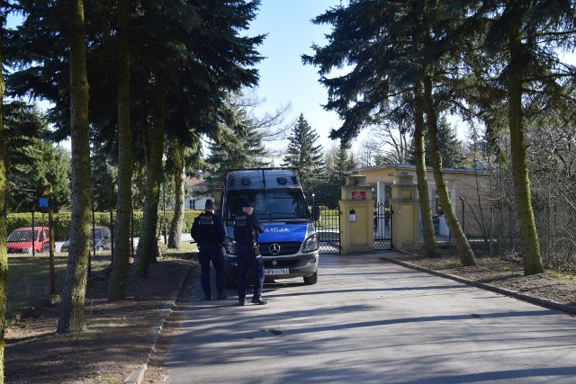 Problem z osobami skierowanymi do pracy pojawił się w Domu Pomocy Społecznej w Tomczycach, gdzie kilka osób odmówiło.