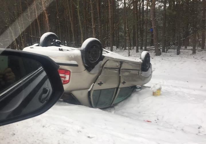 Chraboły. Wypadek czterech samochodów na drodze krajowej 19. Droga zablokowana [ZDJĘCIA]