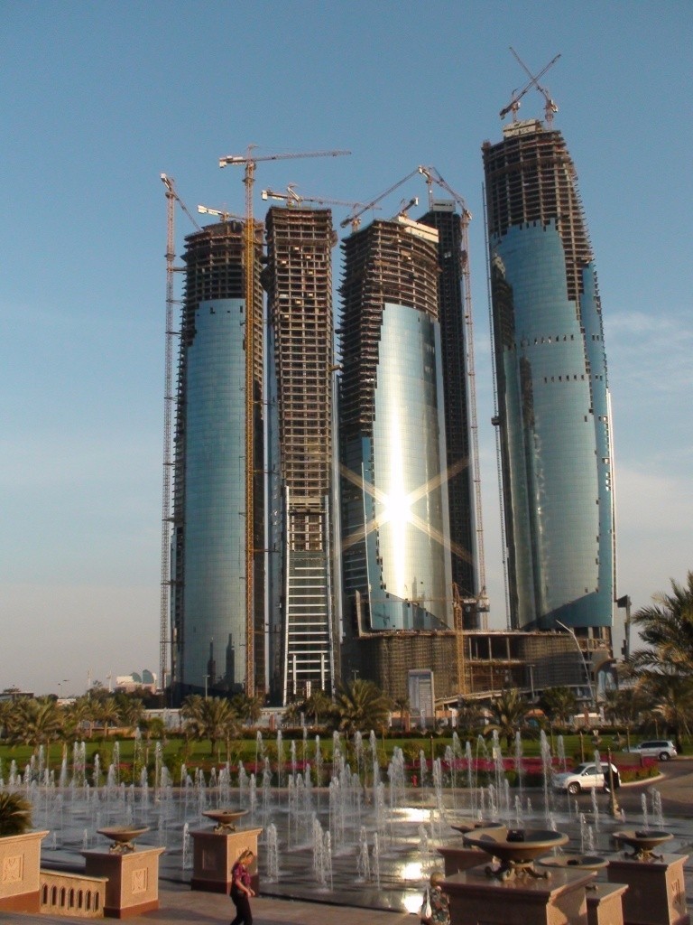 Zachwycający Dubaj. Czy Zatokę Perską podbije firma z naszego regionu? 
