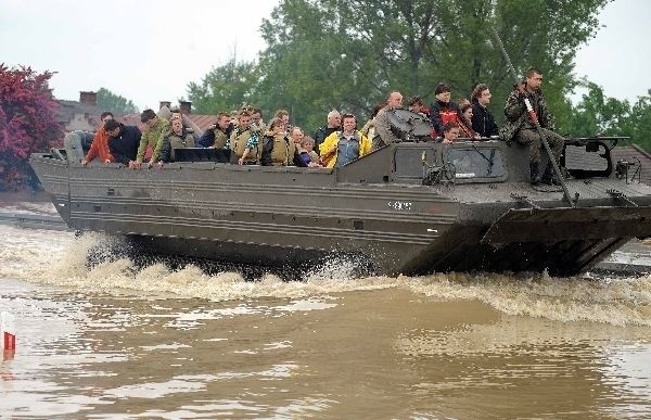 Dramatyczne wydarzenia z maja i czerwca 2010 roku do dziś są...