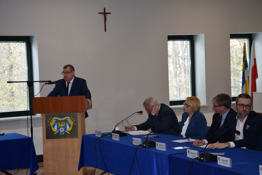 Józef Burdziak nie jest już starostą tarnogórskim. Zastąpi...