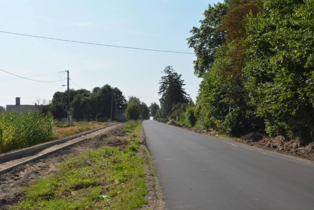 Droga powiatowa jest remontowana na odcinku Rakowo-Cetki