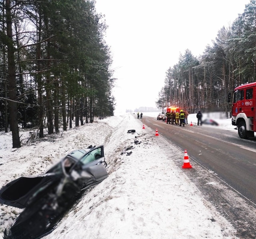 Ciechanowiec. Groźny wypadek na ul. Mickiewicza. Kobieta i dwoje dzieci w szpitalu