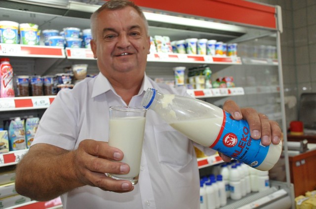 Zasada jest taka, że im szybciej mleko i jego przetwory trafiają na stół od wydojenia, tym są smaczniejsze! - mówi Wilhelm Beker, szef mleczarni w Oleśnie.