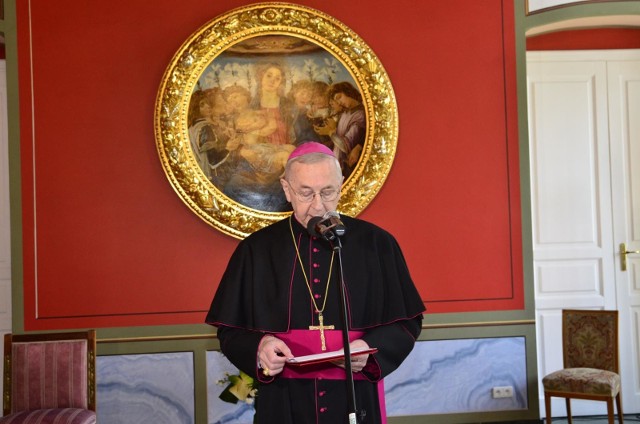 Arcybiskup Stanisław Gądecki wzywa do modlitwy za Włochów dotkniętych koronawirusem
