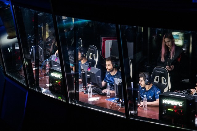 E-sport jest dzisiaj zawodem, w turniejach biorą udział najlepsi gracze