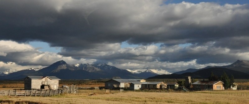 Chile. W Patagonii zawsze wieje wiatr. Mieszkańcy nie zwracają na niego uwagi