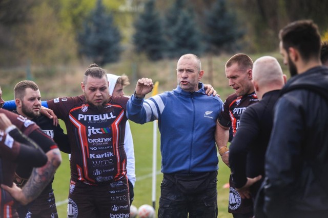 Trener Posnanii Dominik Machlik i jego podopieczni są gotowi zmierzyć się z lokalnym rywalem nawet w osłabionym składzie