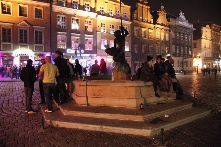 Stary Rynek w Poznaniu nocą