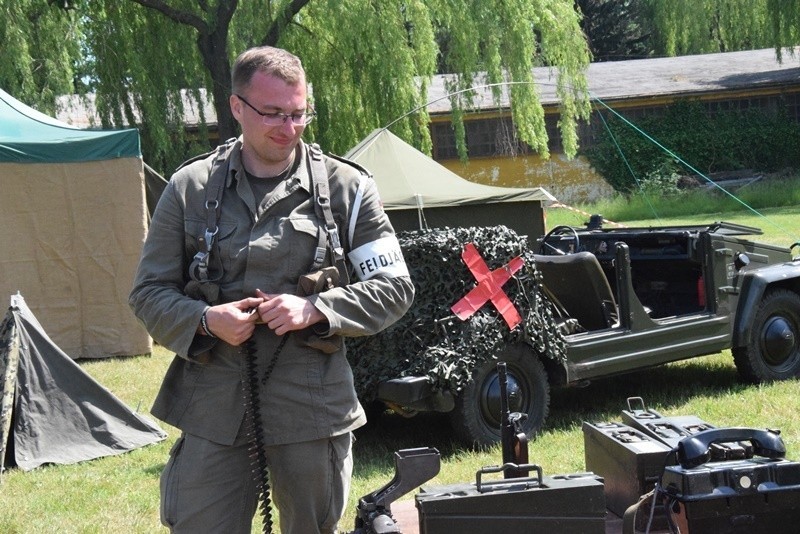 Rekon 2017. Grupy rekonstrukcji i sprzęt militarny we Wrocławiu