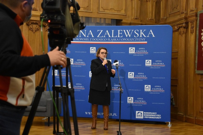 Anna Zalewska na Dolnym Śląsku mówiła o Europejskim Zielonym...