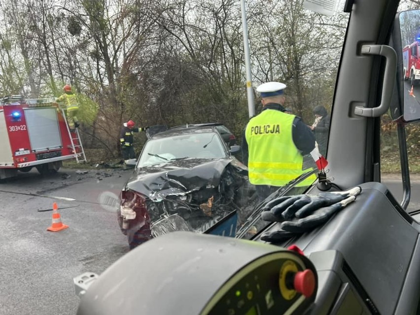 Kolejny wypadek na dolnośląskich drogach. Poranek we...