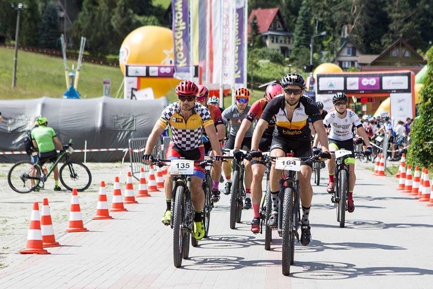 Ściganie MTB pod Wieżycą. Wyścigi górali na Kaszubach, i ty możesz wystartować